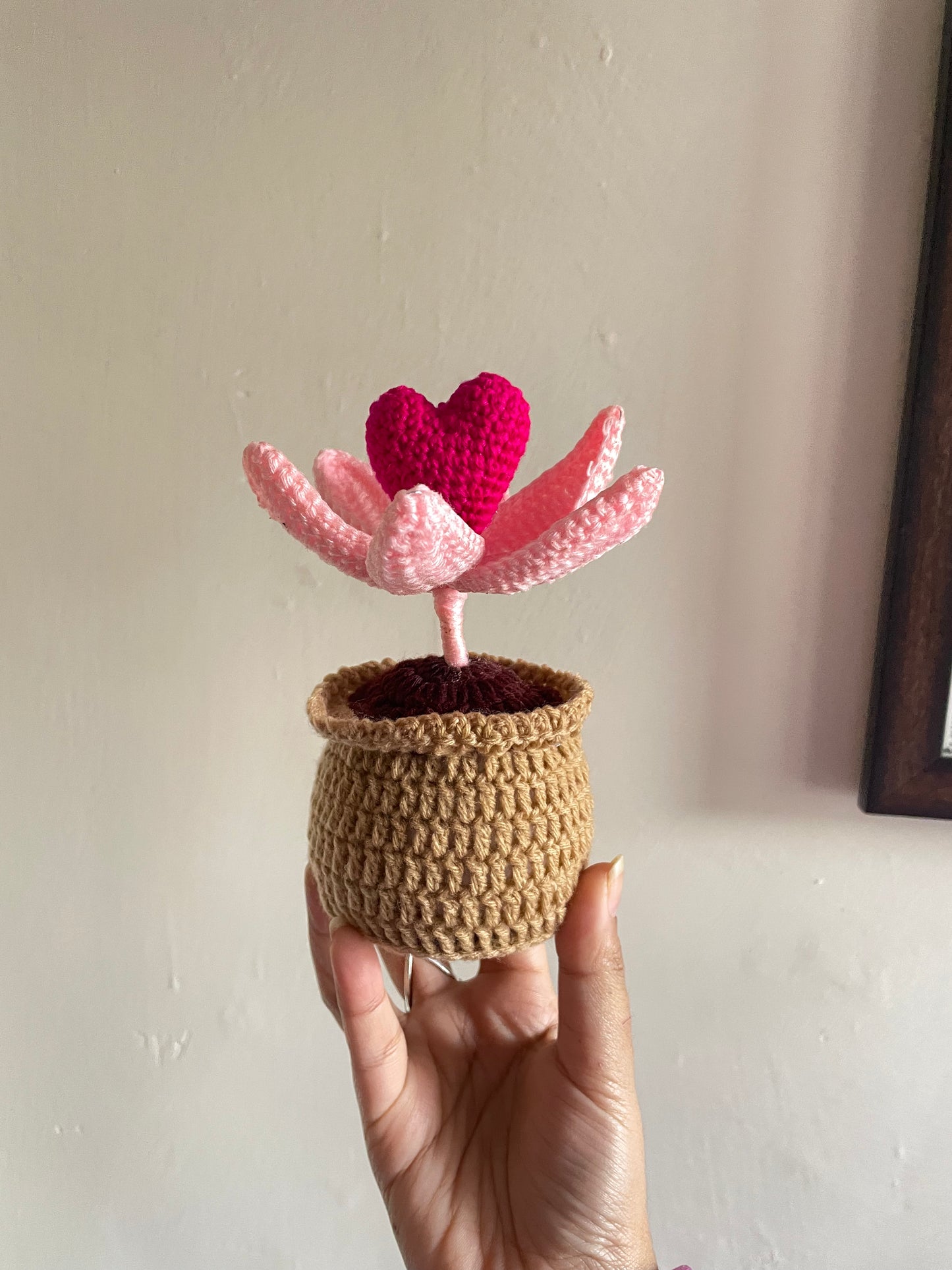Heart Tulip Pot