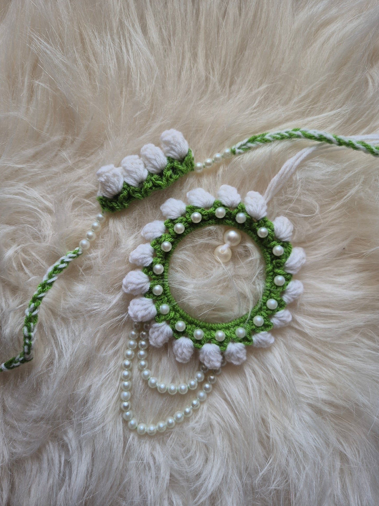 Tulip Crochet Rakhi