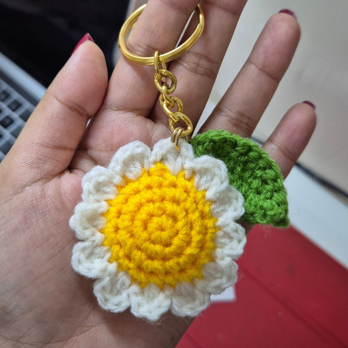 Daisy Keychain