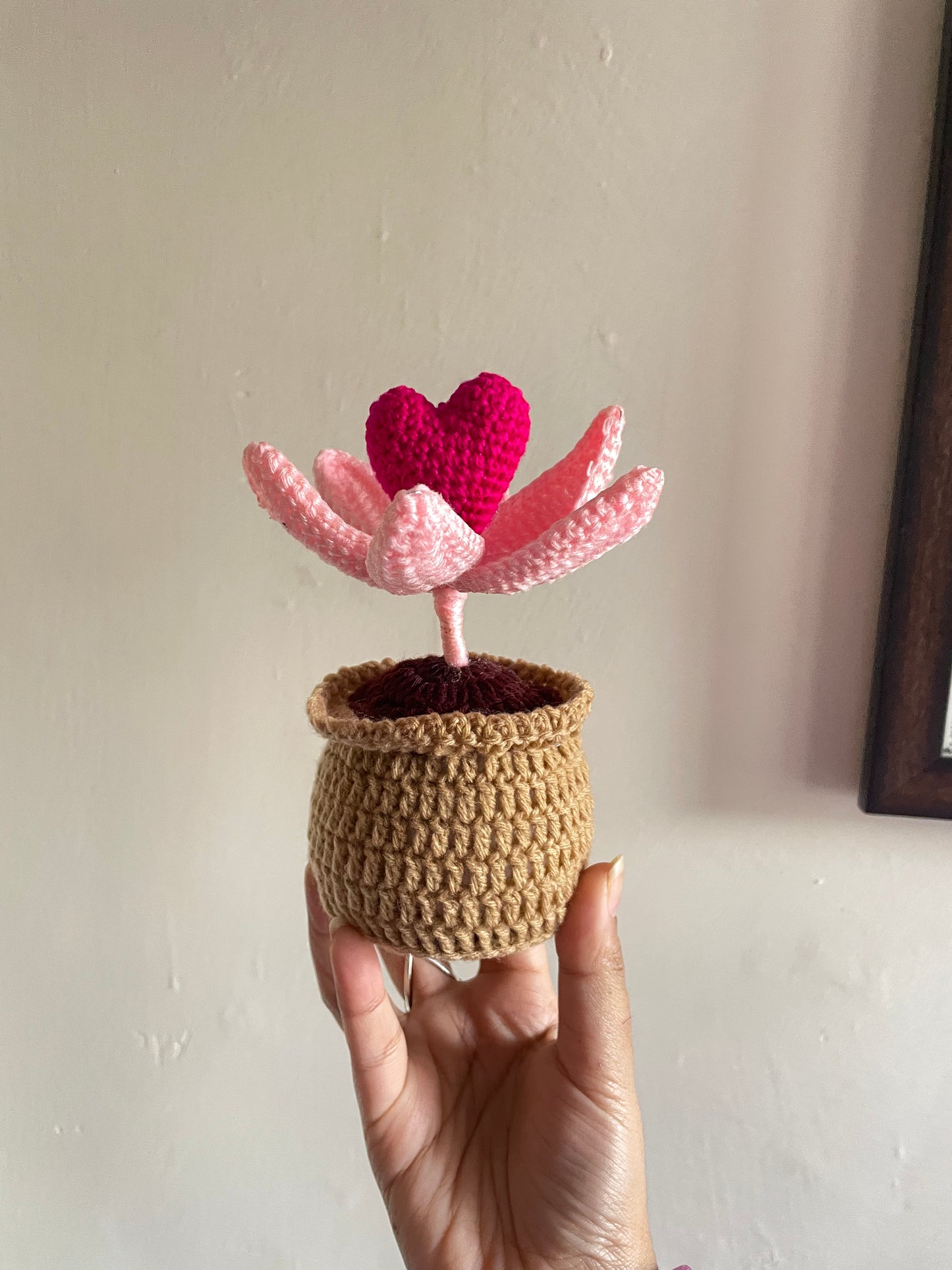 Heart Tulip Pot