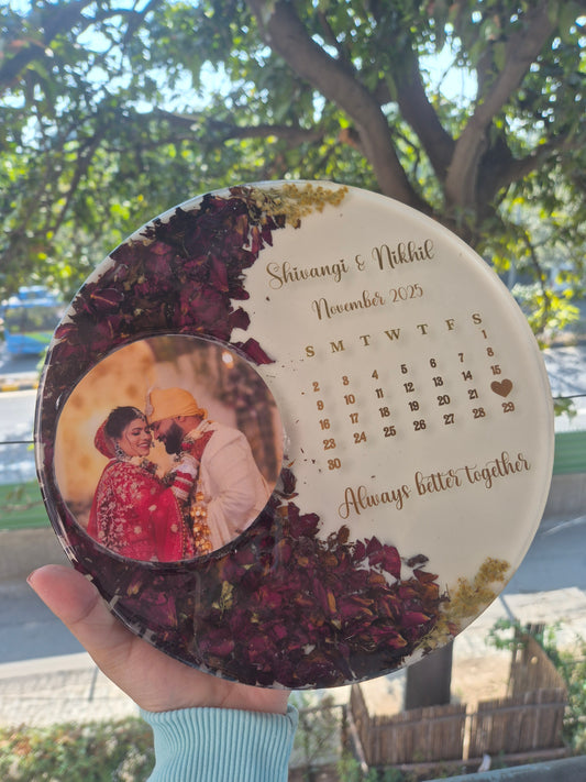 Calendar Frame- Round