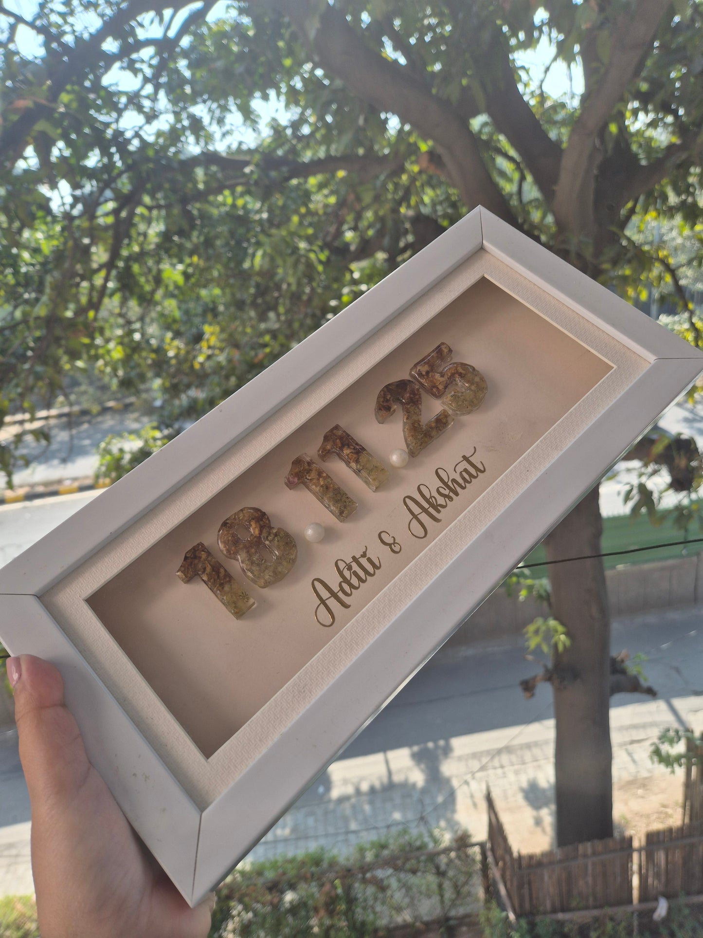 Date Shadow Frame
