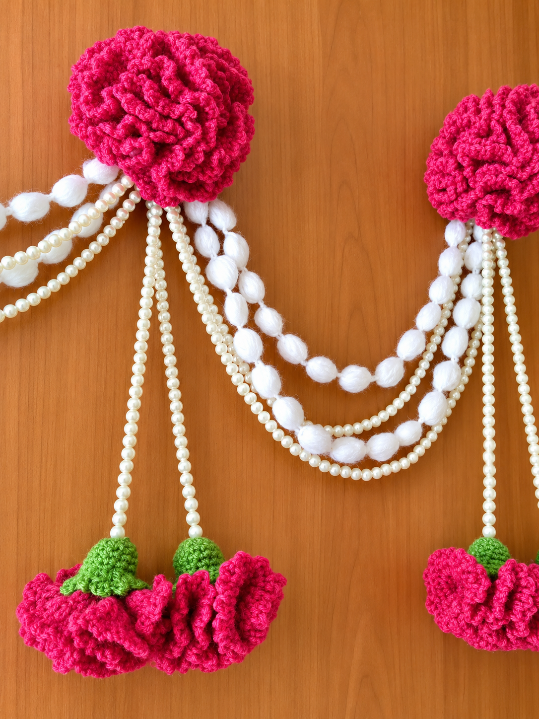 Crochet Carnation Toran