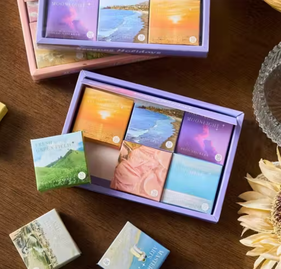Art Sticker Box Set